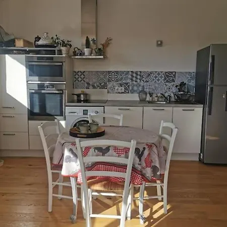 Loue Petite Maison Individuelle A Bocca Del Oro *